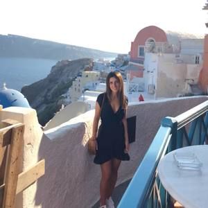 Meet your Posher, Lori